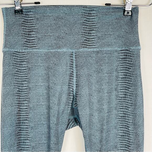 Zyia Active Light Teal Everglades Supreme High Rise 8/10 Snake Print Leggings - Picture 6 of 8
